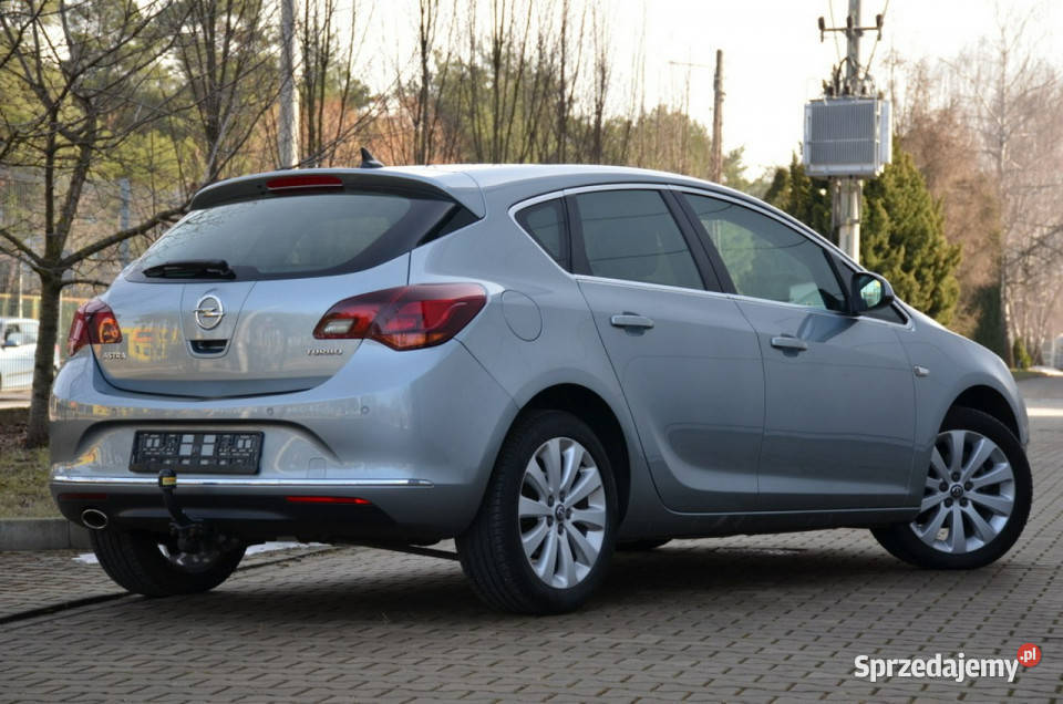 Opel Astra 14T 140 Cosmo Serwis Navi Kamera Kutno sprzedam