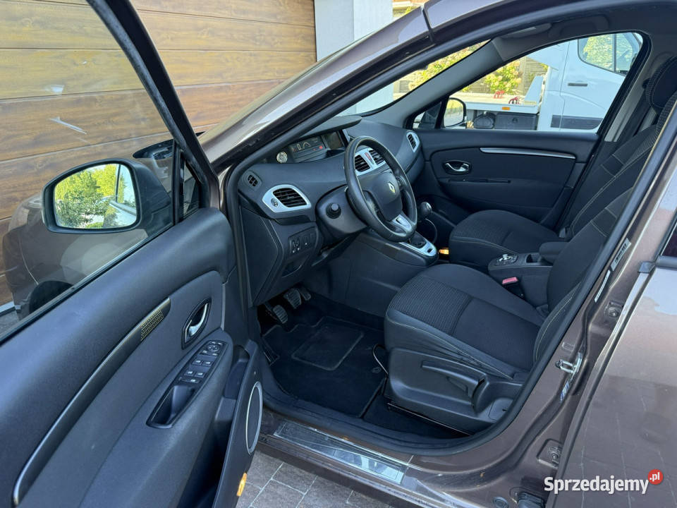 Renault Grand Scenic 14 benzyna 7osobowy bogata lakier metallic