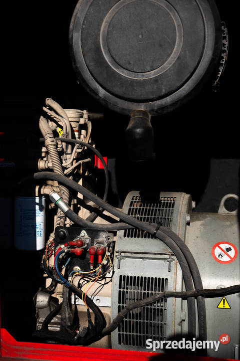 Doosan G250 2558kVA205kW świętokrzyskie