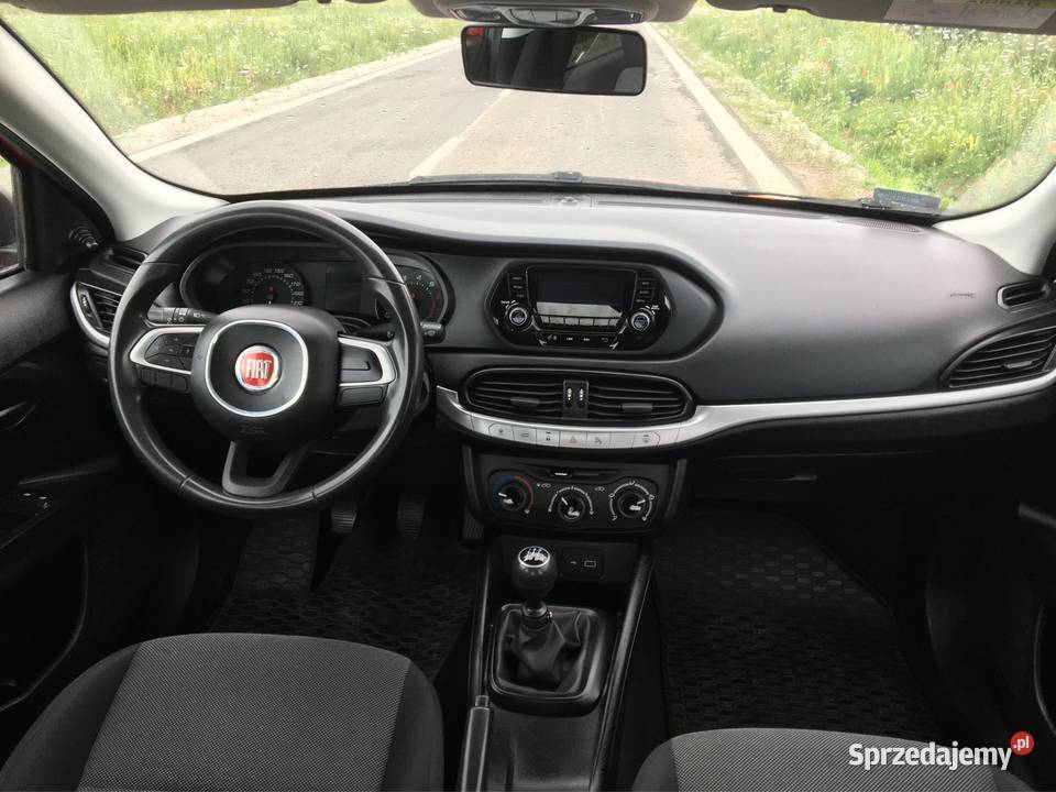 Wynajem Wypożyczalnia aut Fiat Tipo zachodniopomorskie
