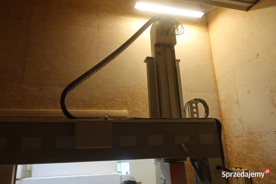 Centrum obróbcze CNC INFOTEC Model 2515 Częstochowa