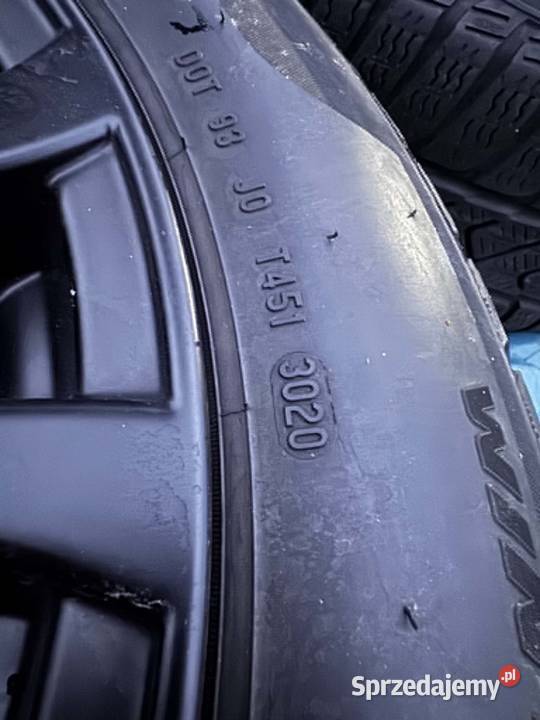 Opony zimowe Pirelli Sottozero 3 21555R17 94H Samochodowe lubelskie Żółkiewka-Osada