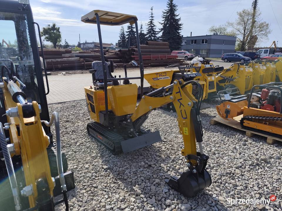 Minikoparka 800 E08C Skrętne Ramię KOOP NOWA Grudziądz