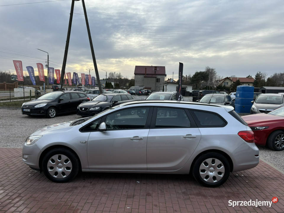 Opel Astra Gwarancja Benzyna Klima Drugie koła J Sade Budy sprzedam