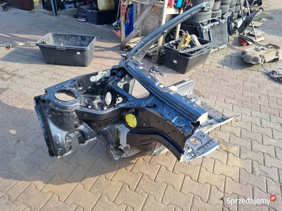 ĆWIARTKA PODŁUŻNICA PRAWY PRZÓD BMW F33 CABRIO osobowe