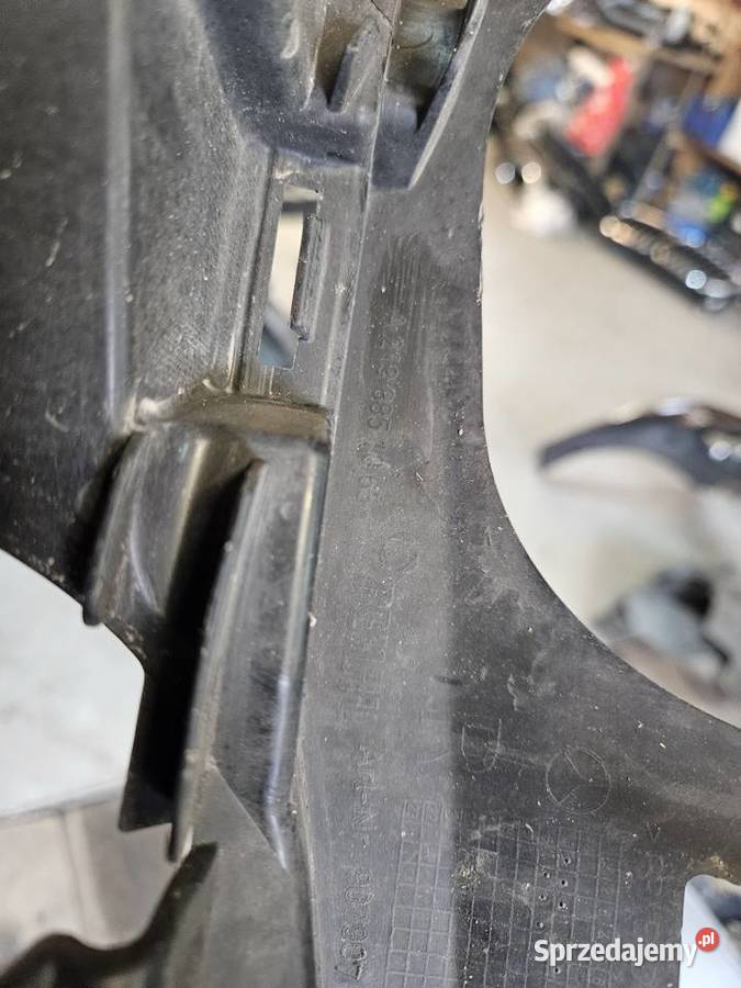 MERCEDES W213 ŚLIZG PRAWY ZDERZAKA PRZÓD wielkopolskie