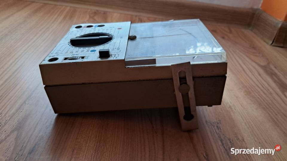 Stary Polski Miernik analogowy UM 112B Świecie