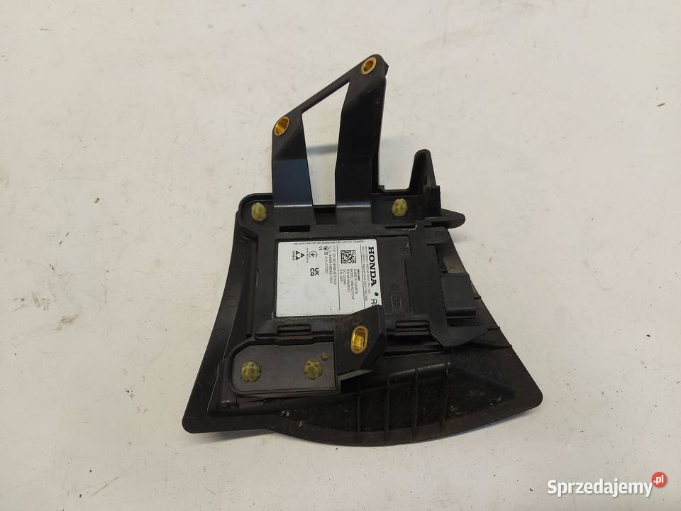 Honda HRV III eHEV 2022r RADAR PAWY TYŁ osobowe dolnośląskie