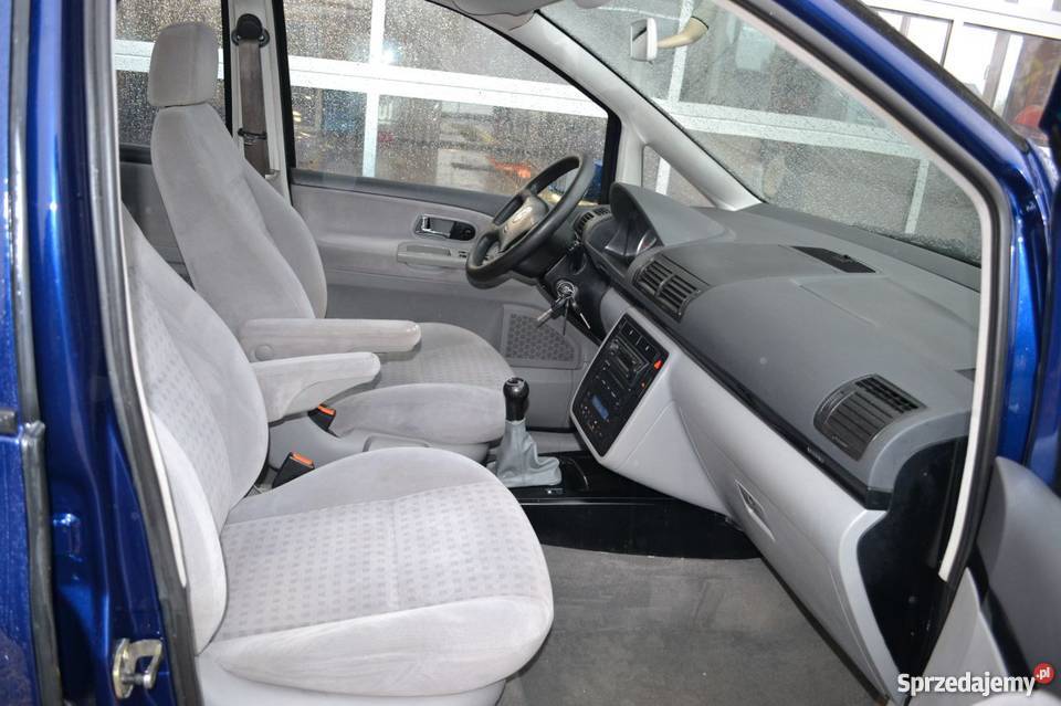 Volkswagen Sharan granatowy granatowy