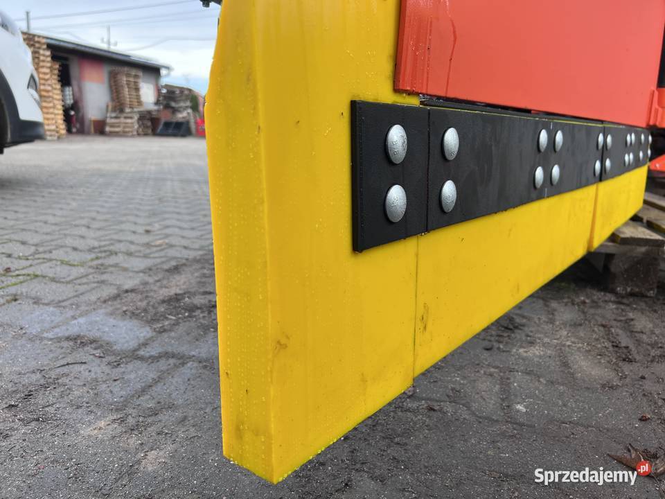 Pług do śniegu hydrauliczny strzałka JCB CAT Koparko ładowarki Kutno