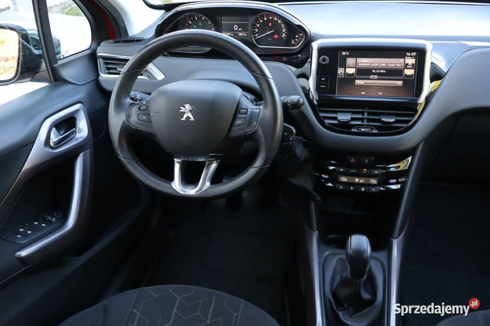 Peugeot 2008 12 PureTech 55352km Zabrze