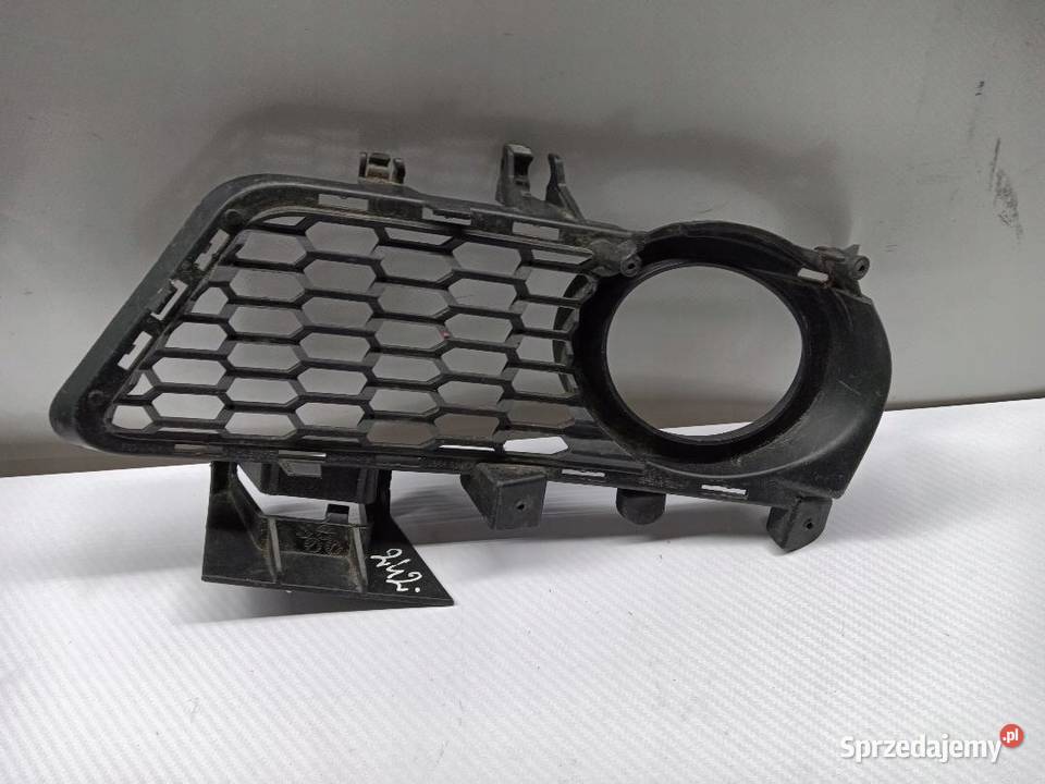 KRATKA ZDERZAKA LEWA BMW F30 F31 18648510 osobowe