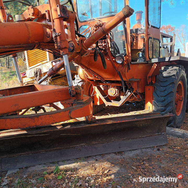 Równiarka drogowa baukema