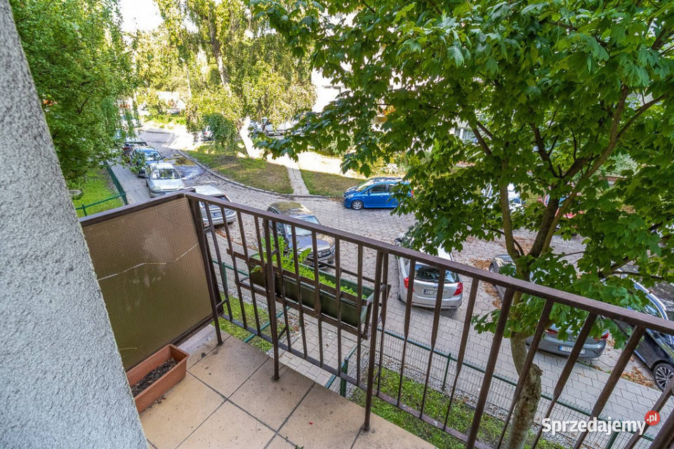 2 pokoje z balkonem Łódź Górna do remontu