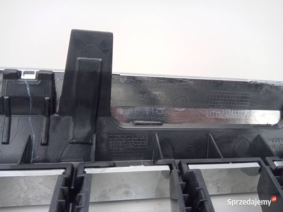 NERKA GRILL ATRAPA CHŁODNICY PRAWA BMW 5 G30 G31 Nowy Tomyśl