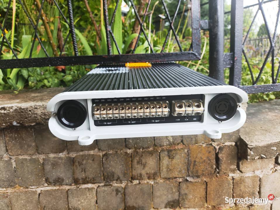 Wzmacniacz samochodowy 5 kanałowy AudioMedia Niegowonice sprzedam