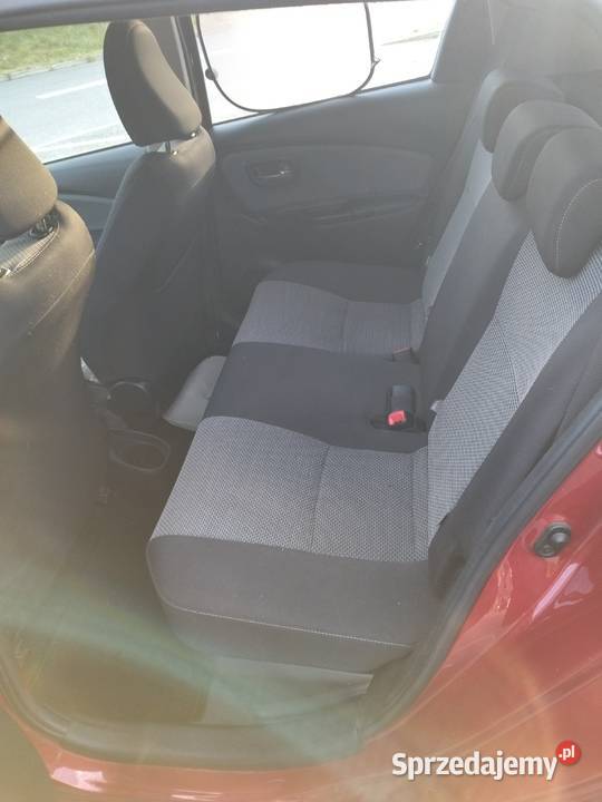 Toyota Yaris Hybrid 2017 147000km Yaris Żory sprzedam