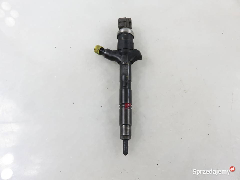 WTRYSKIWACZ TOYOTA AVENSIS VERSO 20 D 2367027030 sprzedam
