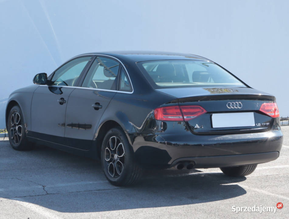 Audi A4 18 TFSI elektryczne szyby