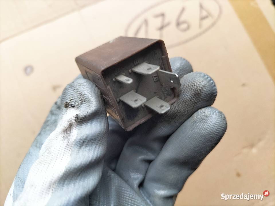 PRZEKAŹNIK OGRZEWANIA SZYBY 96116223 osobowe Kamień-Kolonia