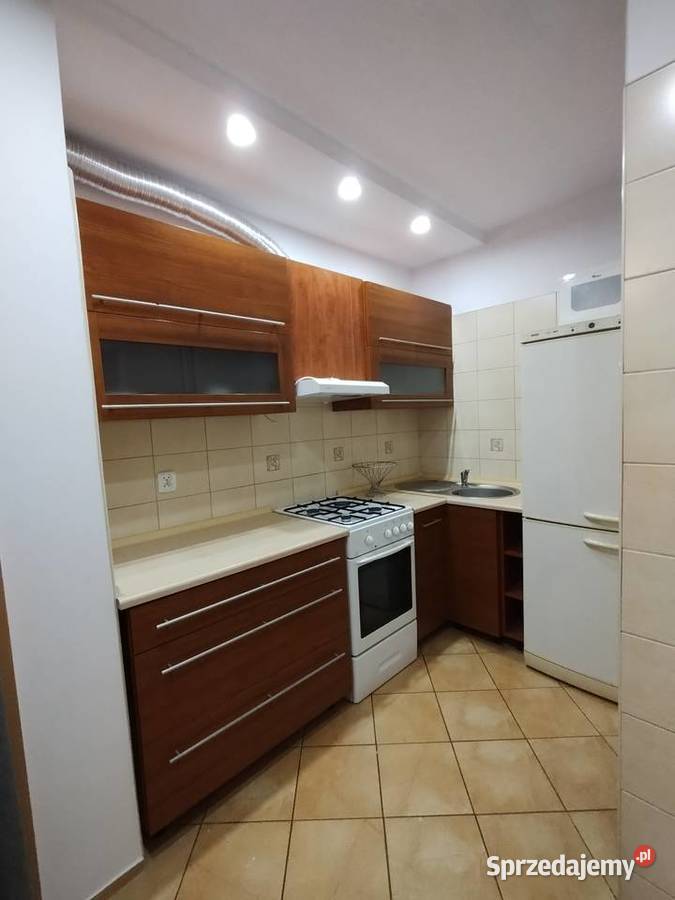SPRZEDAM 2 pokoje 2 piętro 34m2 Jelenia Góra sprzedam