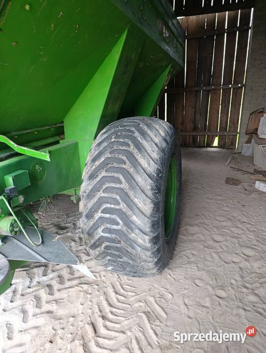 Rozsiewacz wapna nawozów 10 ton Eurospand Kożuszki sprzedam