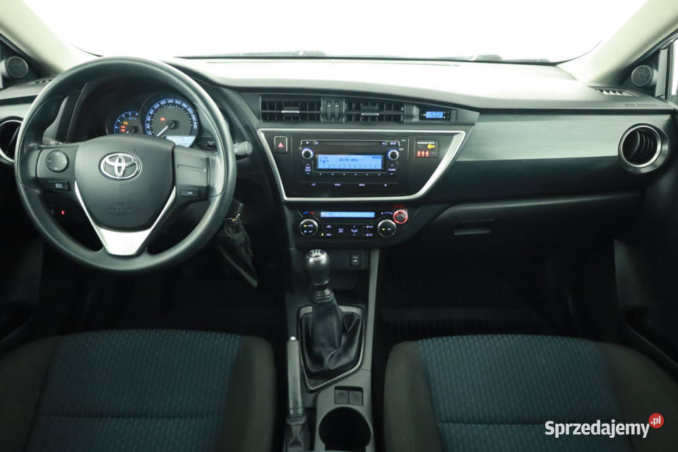 Toyota Auris 14 D4D Piaseczno