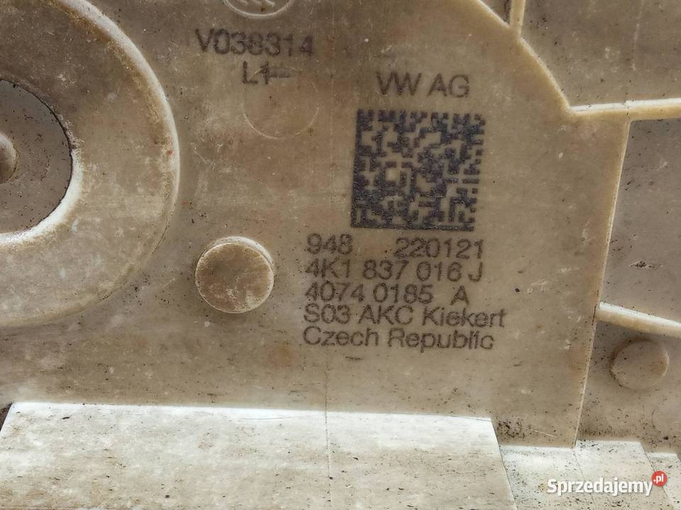 ZAMEK DRZWI PRAWY PRZÓD 4K1837016J Audi A6 V