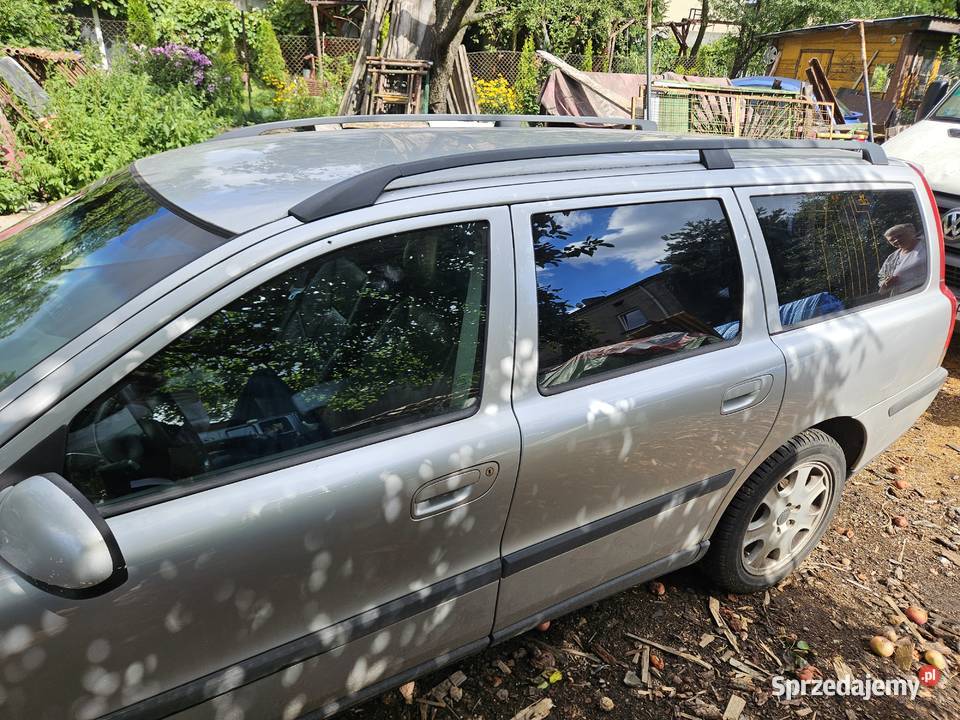 Sprzedam samochód Volvo V70 Rok produkcji 2002 Łódź