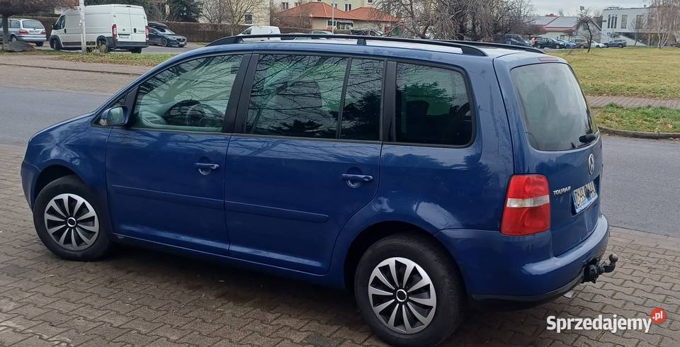 VW TOURAN TDI CLINATRPODGRZEW FOTELE ELEKTR 7 Touran Wrocław sprzedam