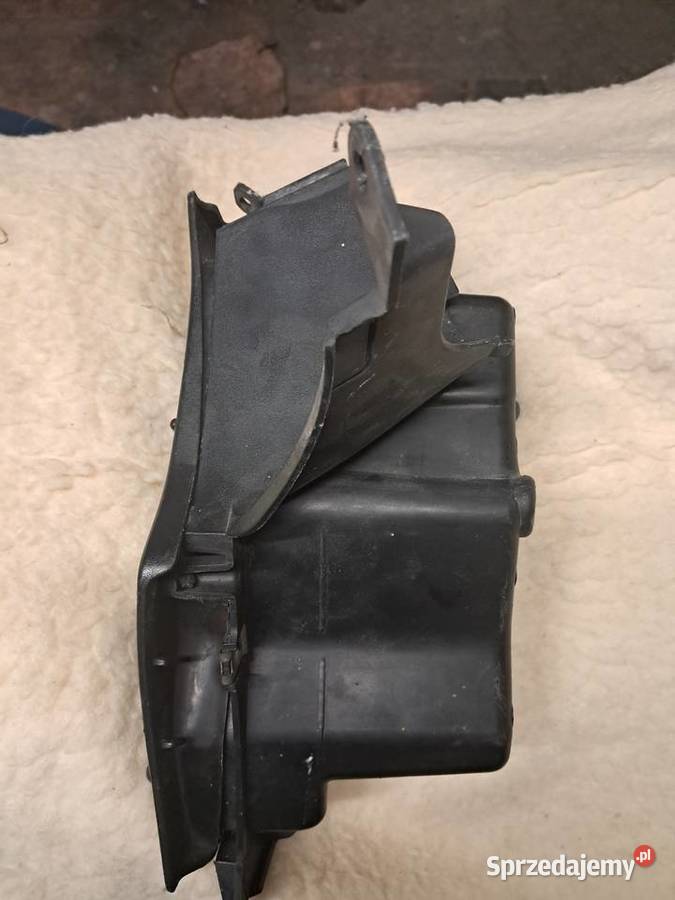 Schowek lewy honda deauville 650 uszkodzony Motoryzacja Jarosław