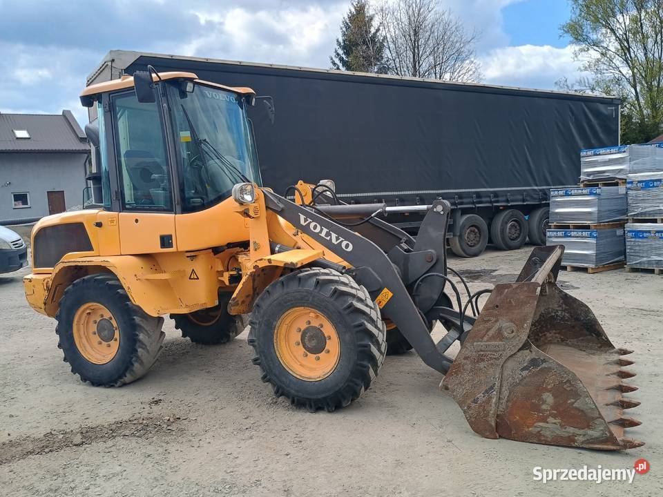 2016r Volvo L35G CAT 908 JCB Żywiec