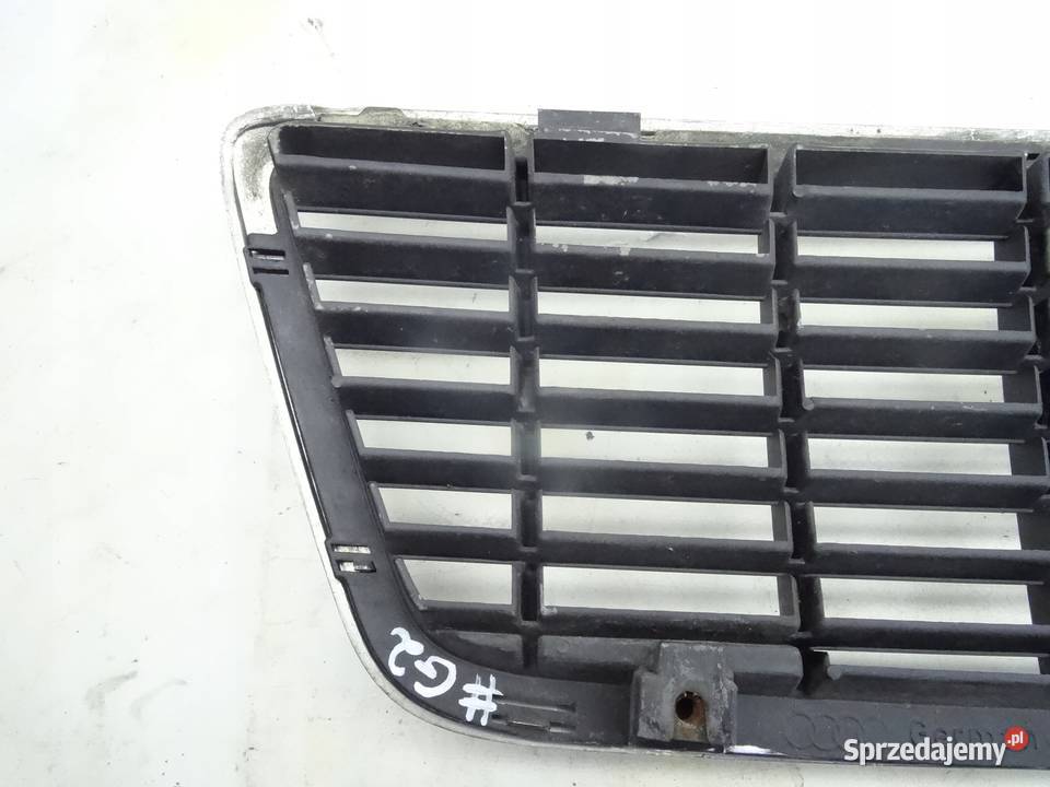 AUDI S8 D2 9499 GRILL ATRAPA MASKI 4D0853651H Przemęt