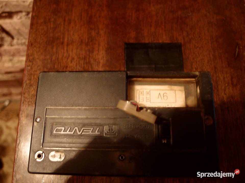 Z dawnych lat zabytkowe radio Neywa 402 antyk z sprzedam