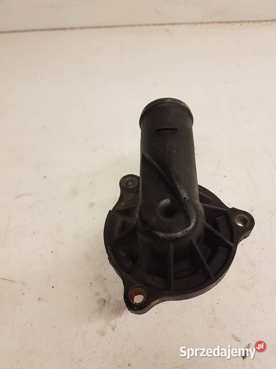 TERMOSTAT OBUDOWA AUDI A4 A5 Q5 30 TDI Przystajń
