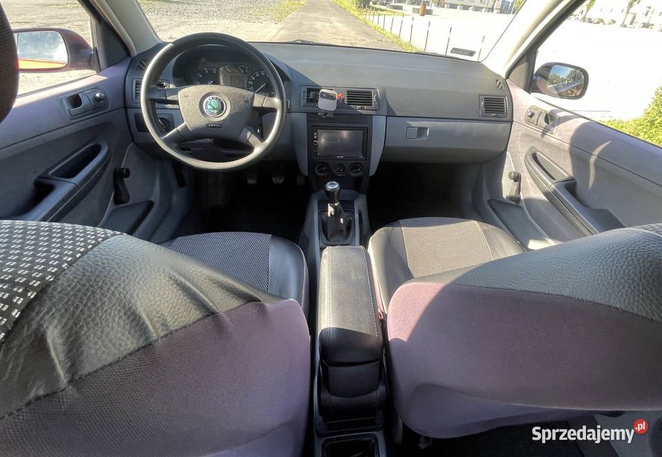 Skoda Fabia 2001 14 MPI benzyna powypadkowe Opole