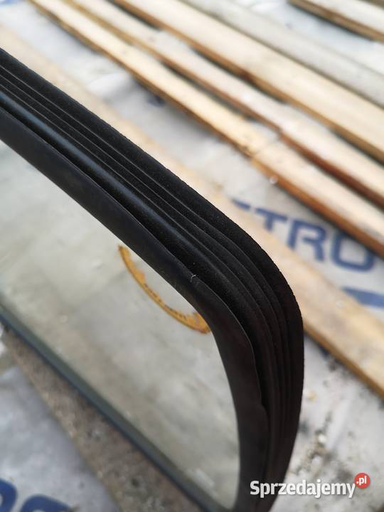 Fiat Cinquecento prawa tylna szyba pomorskie