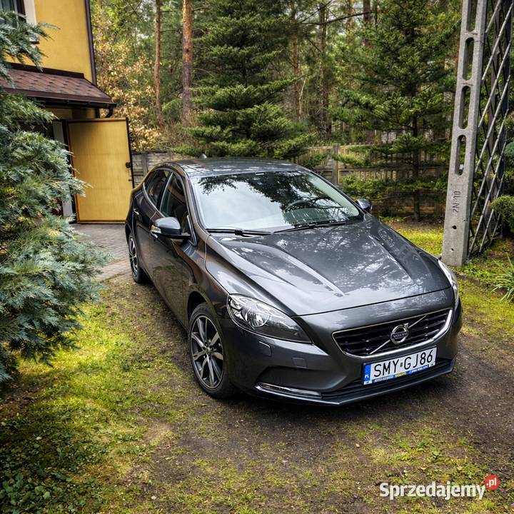 Volvo V40 T3 Momentum 88 przebiegu Myszków