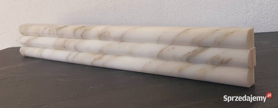 Wałek marmurowy ścienny Bianco Calacatta Gold Bielawa