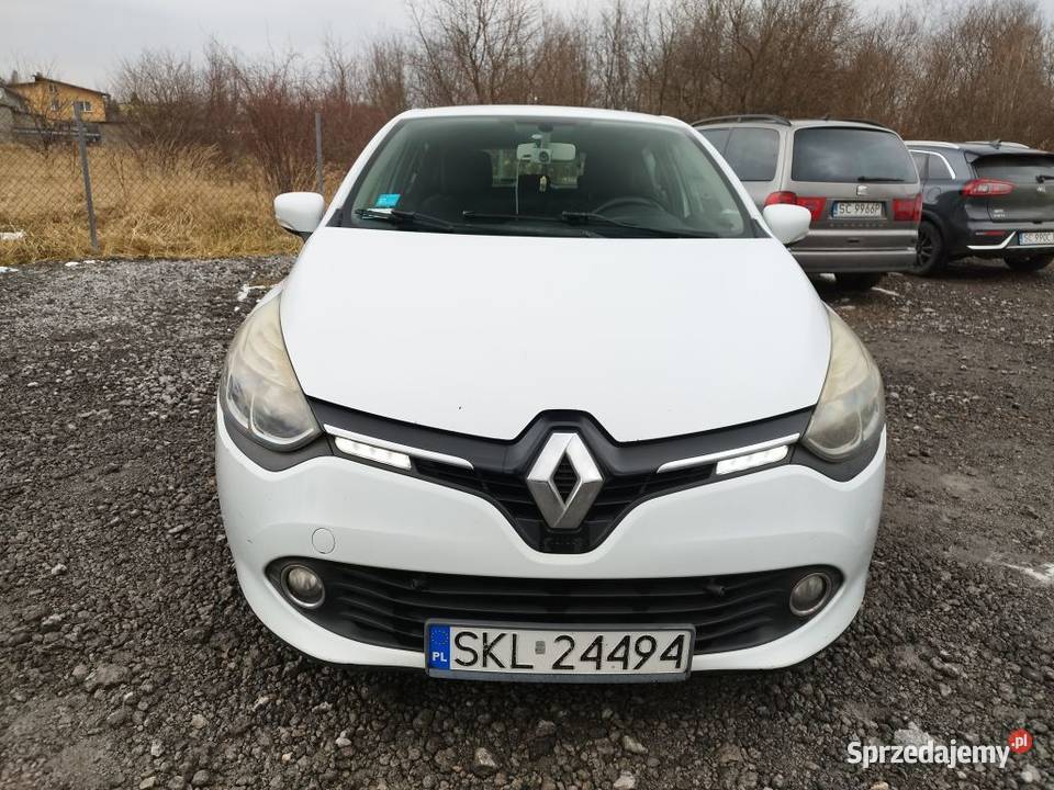 Renault Clio IV 15 DCI klima navi kamera stan ogranicznik prędkości