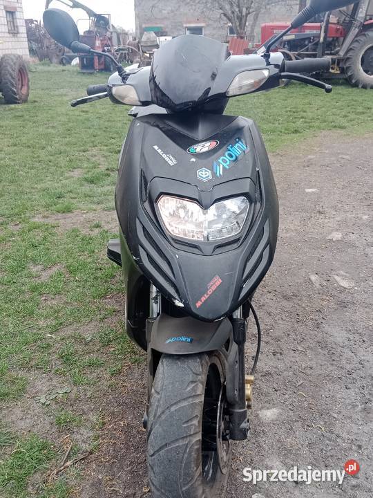 Skuter Piaggio Typhon 50cc 2T Mączniki