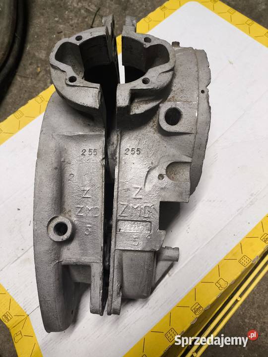 Kartery silnika połówki wsk wfm 125 Z1 Z2 para Lutoryż