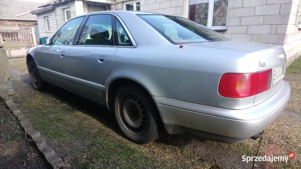 Audi A8 d2 1997r 28 V6 manual Radomsko sprzedam