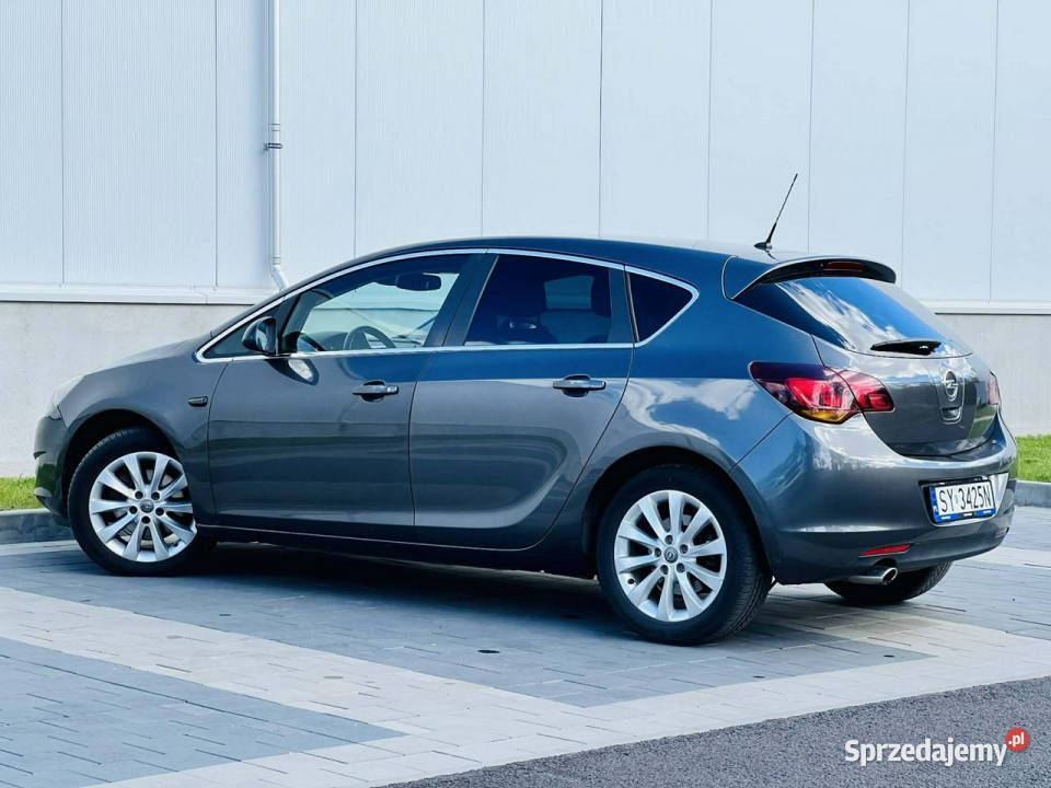 Opel Astra Opel Astra 16 Turbo Design Edition J Mikołów