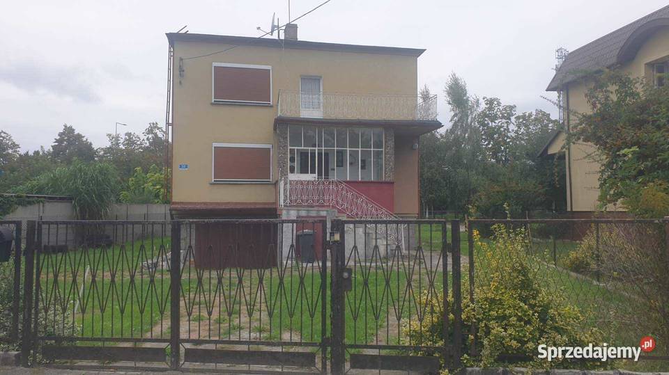 Dom jednorodzinny w centrum miasta balkon Leszno