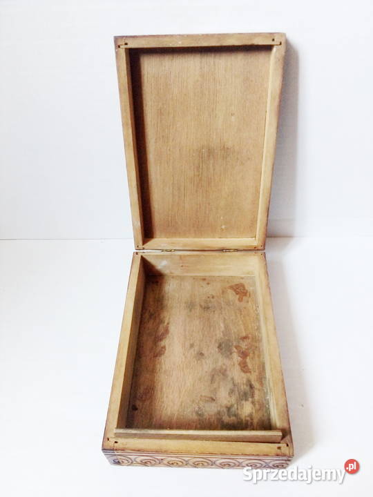 drewniana szkatułka vintage PRL śląskie Częstochowa