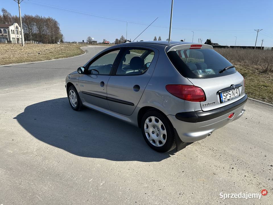 Peugeot 206 14 75 2002r Klimatyzacja Nowy Pszczyna