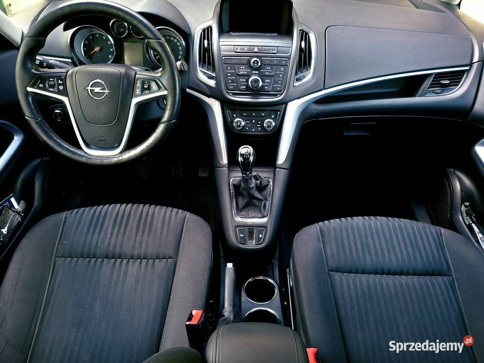 Opel Zafira Tourer 2016 14 Turbo 7os 2 letni Gaz czujnik parkowania Staszów