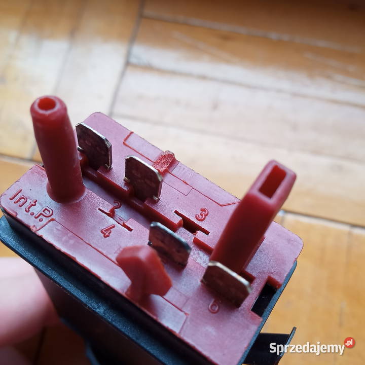 Audi TT 8N Przycisk Włącznik ESP 8N0927134 podkarpackie Dębica