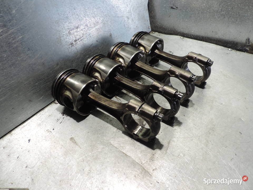 TOYOTA RAV4 II 20 D4D TŁOK KORBOWÓD 116 1CD małopolskie Nowy Sącz